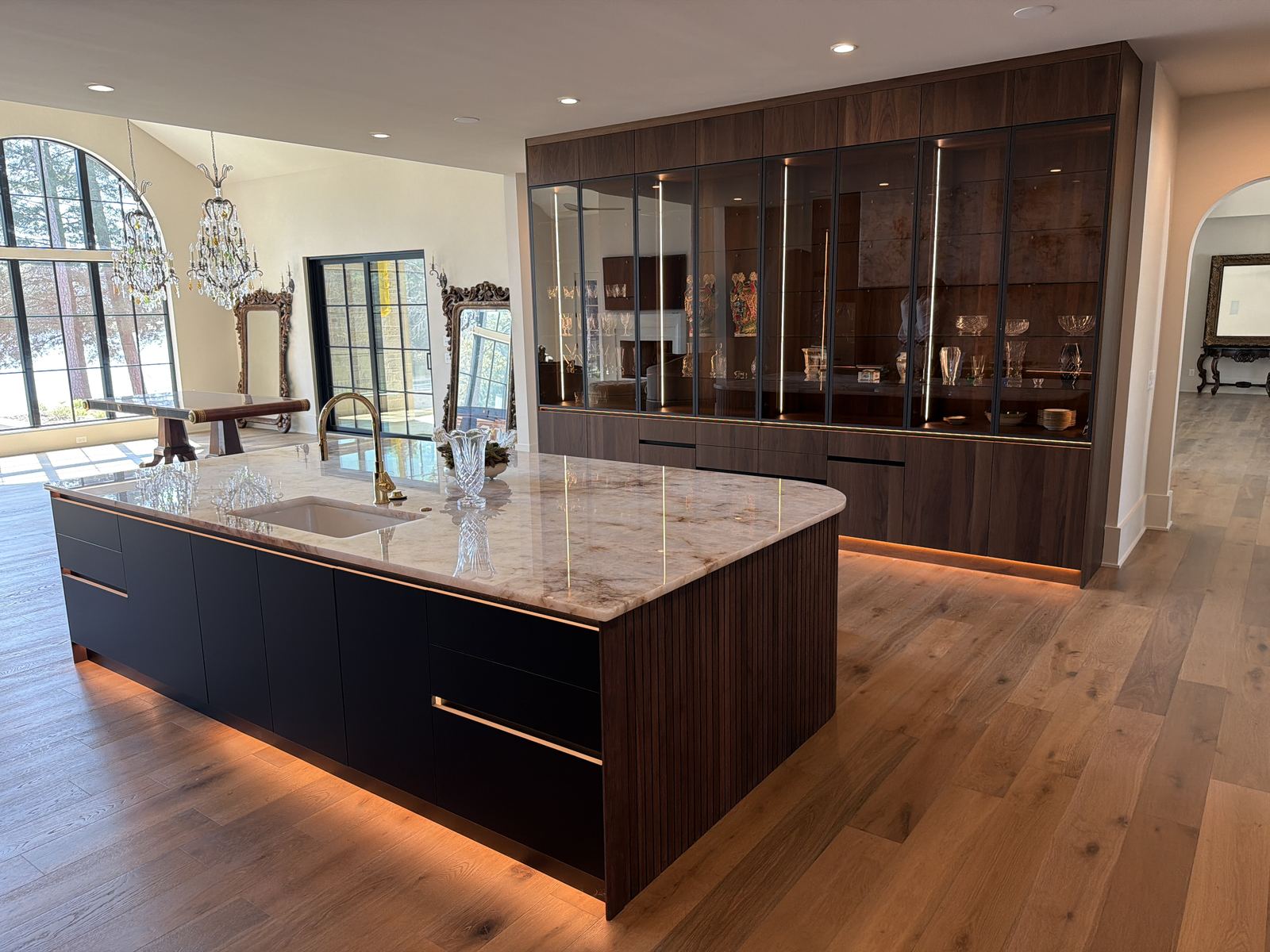 Finished dining space with custom millwork and cabinetry