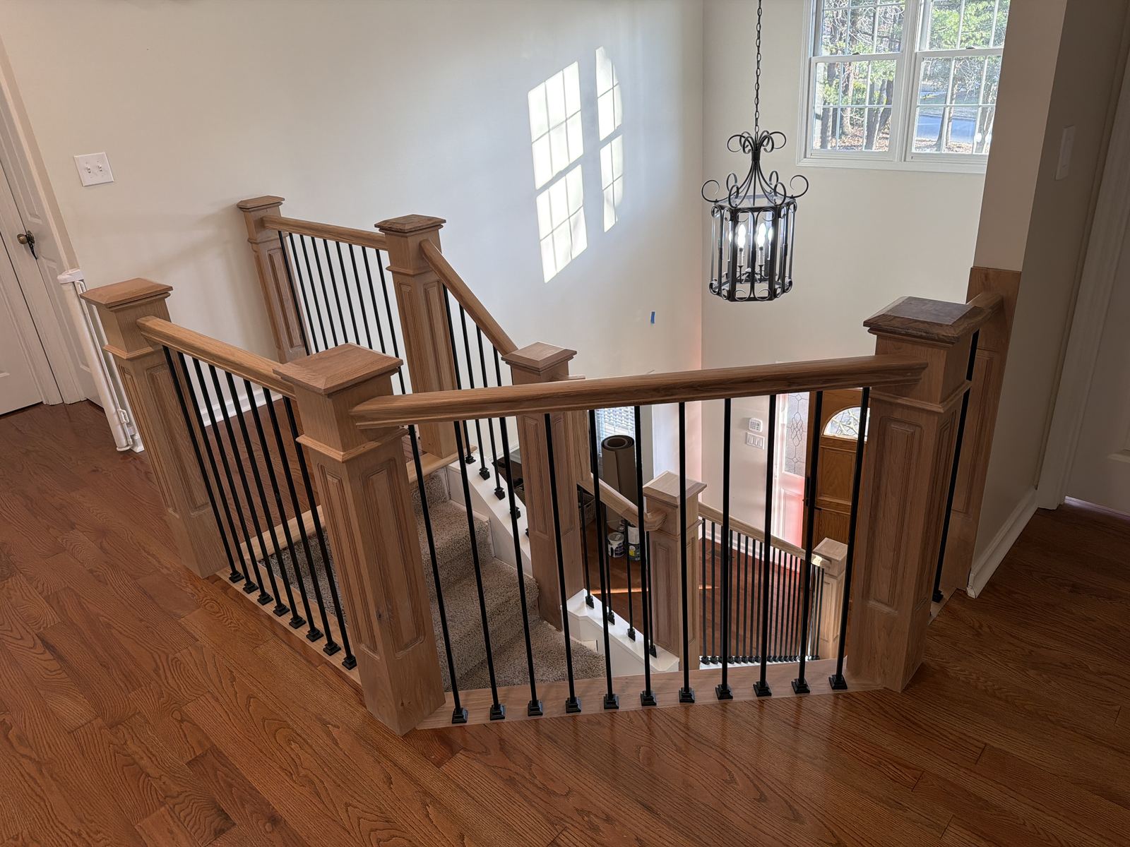 White oak staircase completed by Blue Ridge Carpenters in Western North Carolina