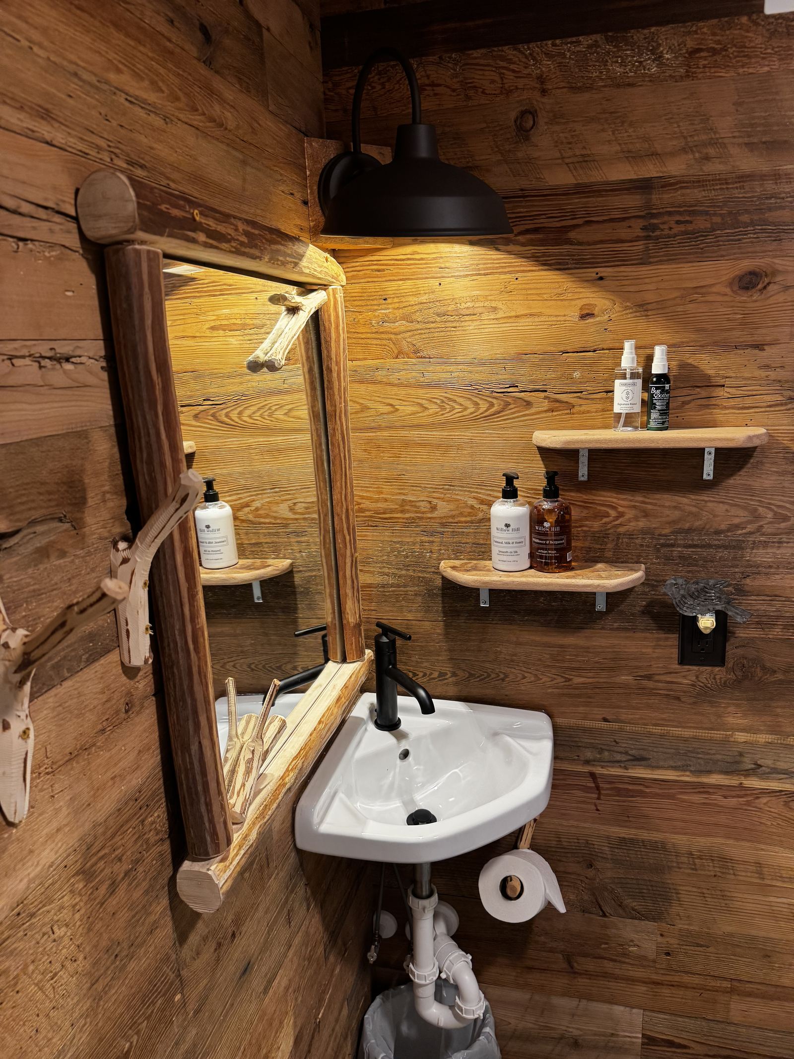 Treehouse Retreat — detail 5